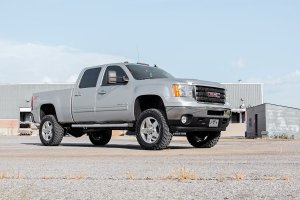 Chevrolet Silverado 2500 HD Suspension Lift Kit - Rough Country - V2 w/ Overloads - '11-'19